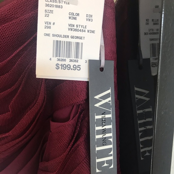 Vera Wang White David’s Bridal Bridesmaid Dress - Picture 8 of 8